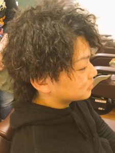 米津玄師の髪型を紹介 パーマはかける セット法は 男の髪型特集
